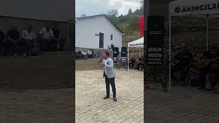 Bülbül havalanmış yüksekten uçar Şinasi Can ( canlı performans)