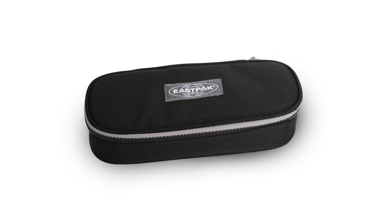 Astuccio Eastpak Ovale Oval Colore Nero Grigio Bianco con interno Grigio Scuro