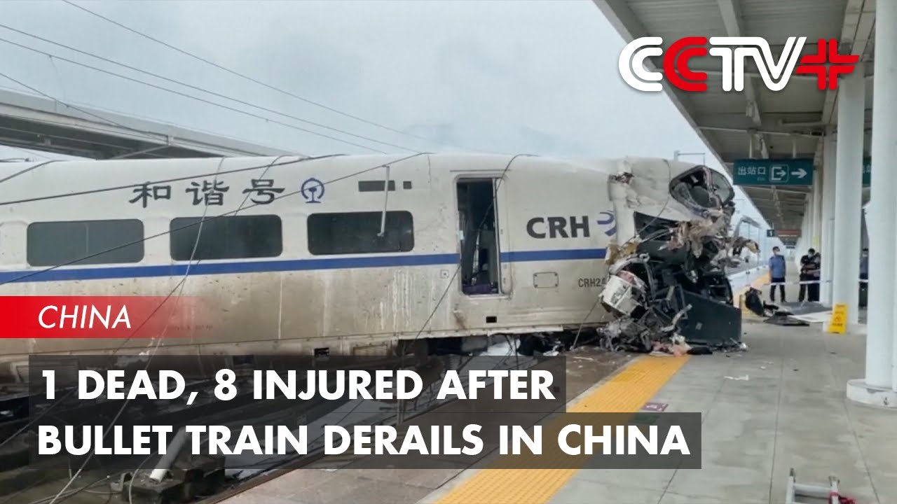 One Dead, Eight Injured After Bullet Train Derails in Southwest China