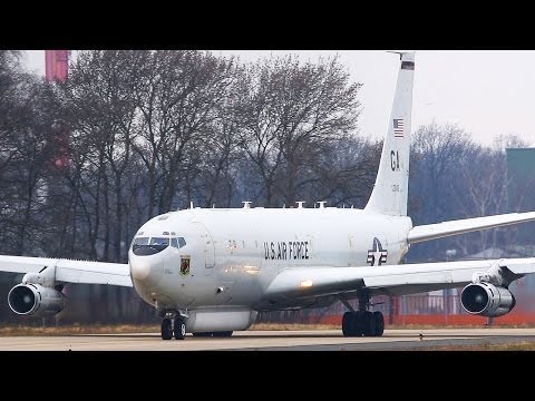 The LEGENDARY Boeing 707 - DEPARTURE with lots of smoke