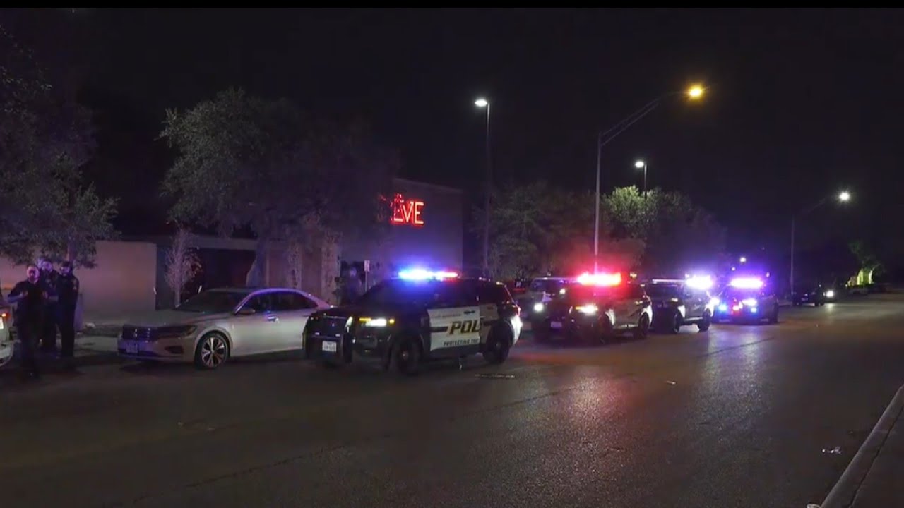 Man hospitalized after being shot in head during North Side club ...