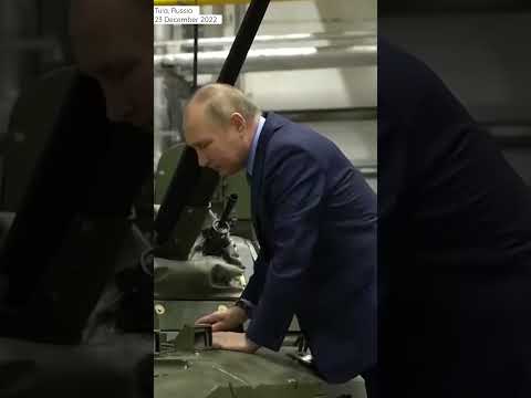 Putin walking up