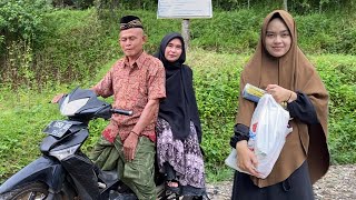 BIKIN HARU - POTRET AKTIVITAS KESEHARIAN USTADZAH NINA DI BULAN SUCI RAMADHAN