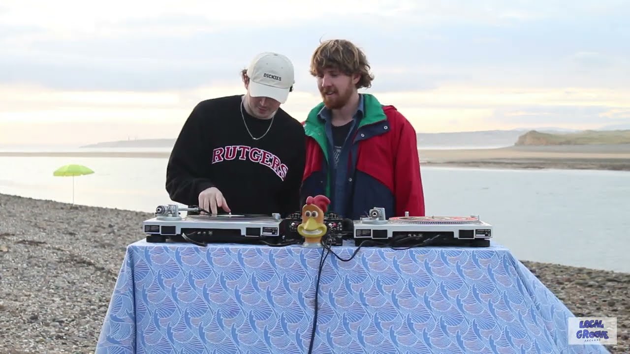 Funk, boogie and disco, sunset vinyl mix by DJ SPOOGE & MAC FION - solar sessions 002