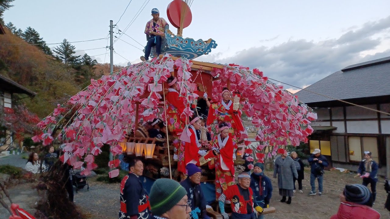 令和六年飯田八幡神社鉄砲祭り 笠鉾曳行