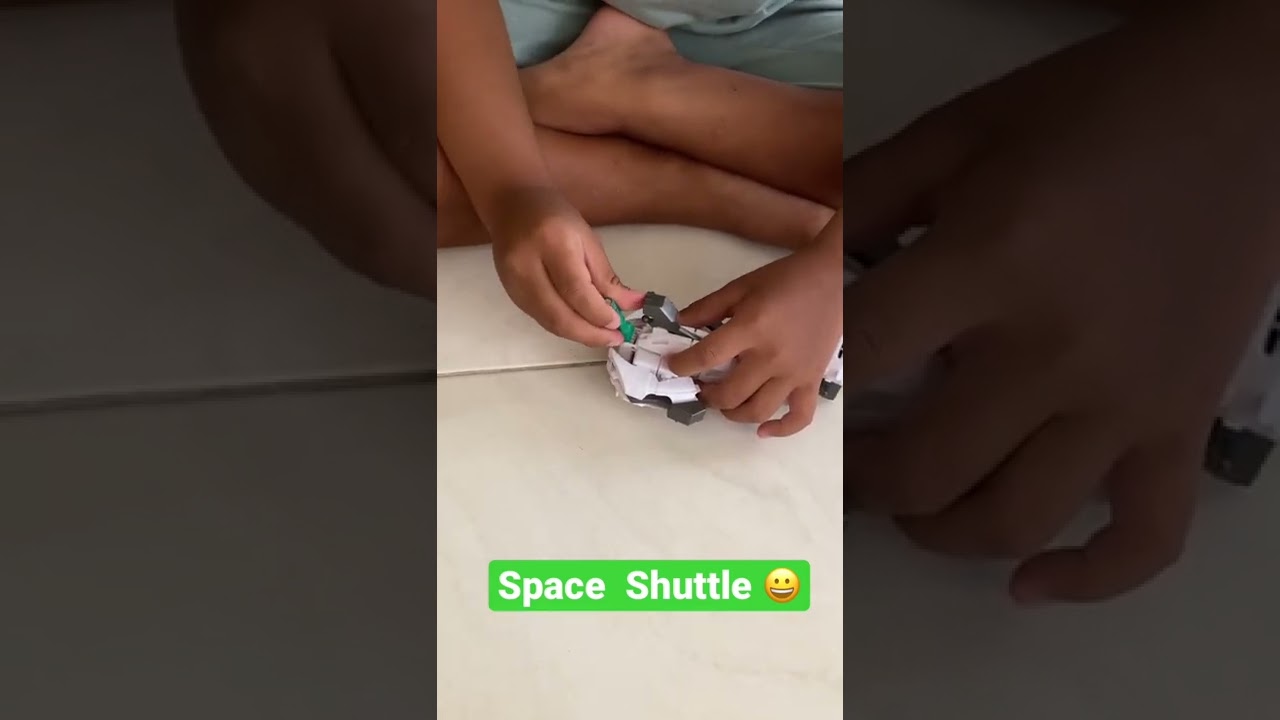 6 in 1 space fleet with solar rechargerble battery