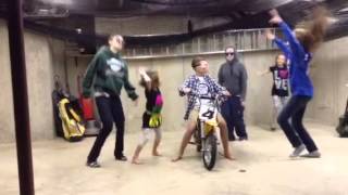 Harlem shake gangster style REMIX
