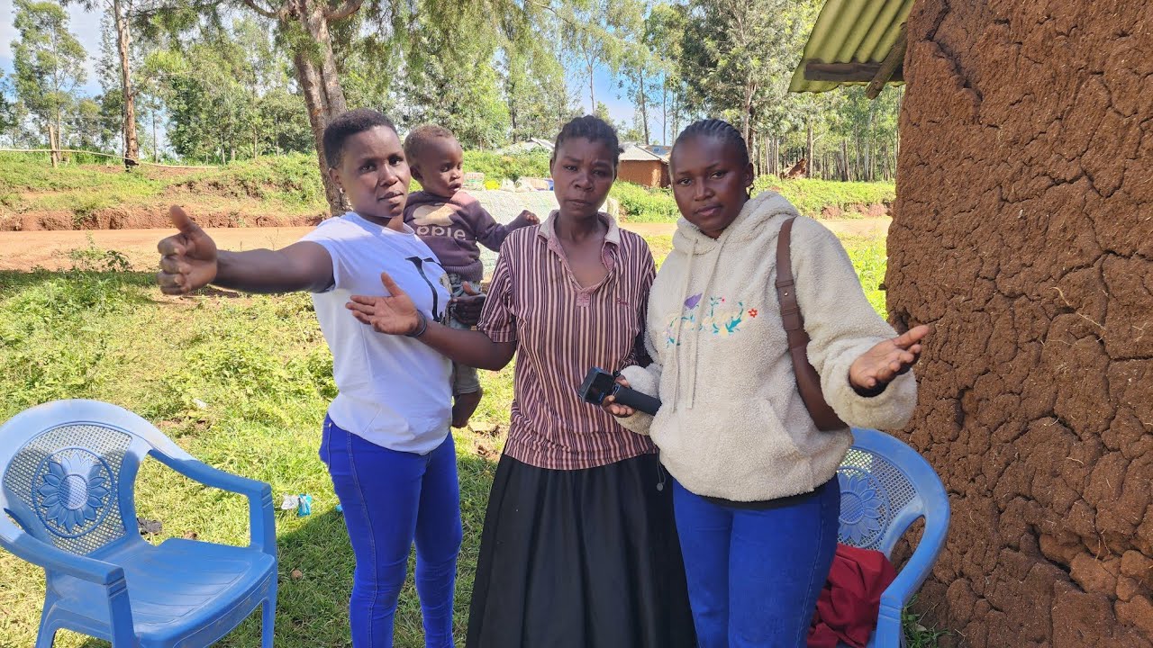 THINGS YOU DIDN'T KNOW ABOUT ELIZABETH,  SHE'S FINALLY OPENING UP