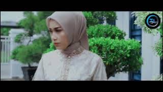 Junaida - Rapuh (Lirik)