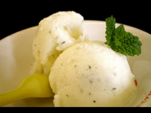 Recettes Dessert : Yaourt glacé au citron et caillebotte