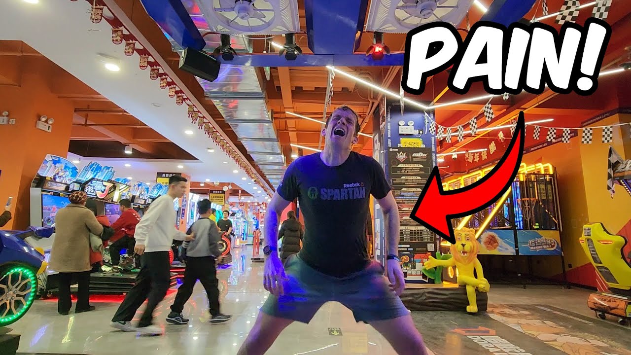 Can I Clear the FINAL BOSS on China's Dance Machine!? 🇨🇳 | ub3r r4ve e舞成名