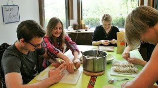 ДКК Лепим и едим вареники с картошкой и грибами ДКК Лепим и едим вареники с картошкой и грибами