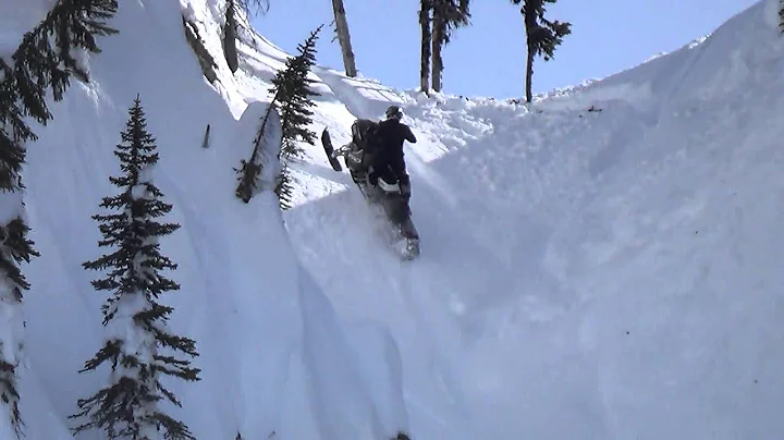 Revelstoke Sledding 2013 Tracy Takes Swenson Stree...