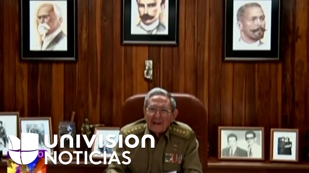 Raúl Castro anuncia la muerte de su hermano Fidel