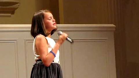 Jaycie sings Faith Hill's A Baby Changes Everything