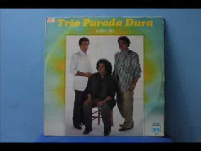 TRIO PARADA DURA - BOBEOU A GENTE PIMBA