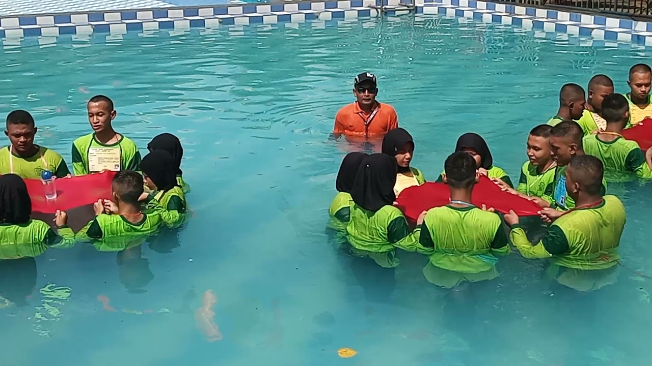 Outbound dan LDKS Game Kolam Renang