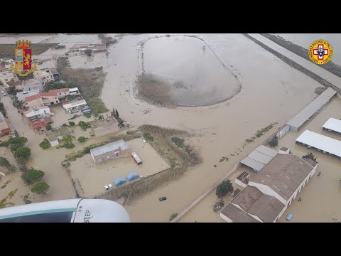 Alluvione nel trapanese, elicottero Polizia di Stato sorvola la zona