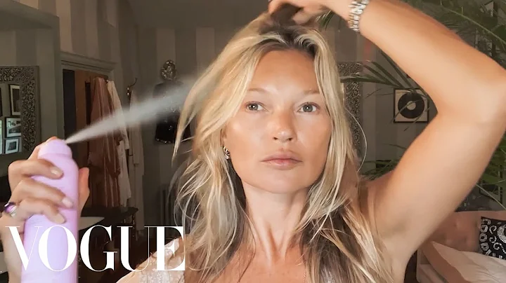 Kate Moss's Guide to Cool-Girl Beauty | Beauty Sec...