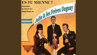 Vignette de la vidéo "Julie & Les frères Duguay - Neige sur la bible de mon père"