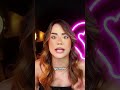 ela OUVIA VOZES, mas….