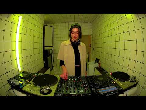 Précey - Aino | HÖR - March 20 / 2024