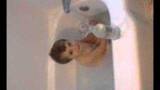 Grayson Sings The Edge Of Glory In The Tub:)