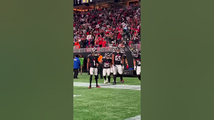This celebration was tough 😤 #NFL #football #lions #falcons