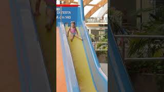 👶 Un mondo di divertimento anche per i più piccoli! #acquaworld