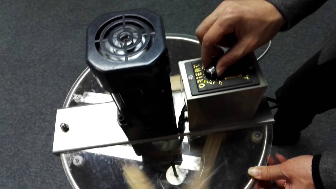 Двигатель для медогонки 220в