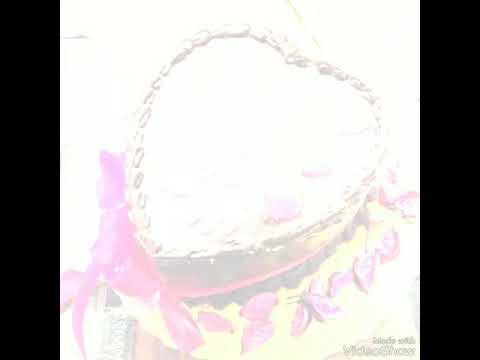 انا ضحكة ع شفافك