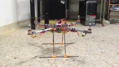 Quadcopter KK2.0 problem
