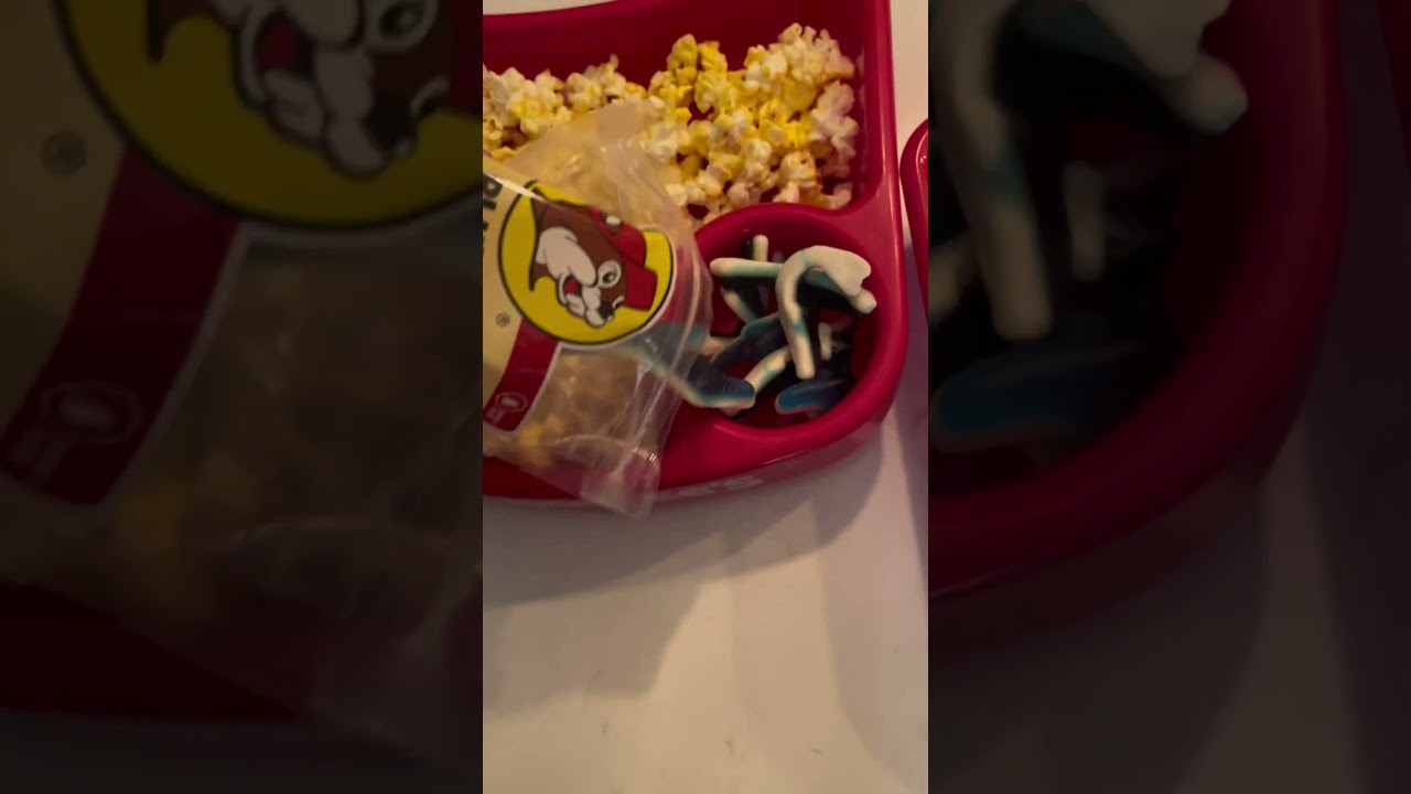 Buc-ee’s Halloween Movie Night