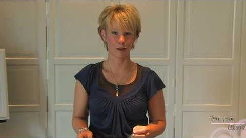 Tim Holtz Charm Bracelet (Step 6)- Using the Tags, Bags, Boxes and More Cricut Cartridge