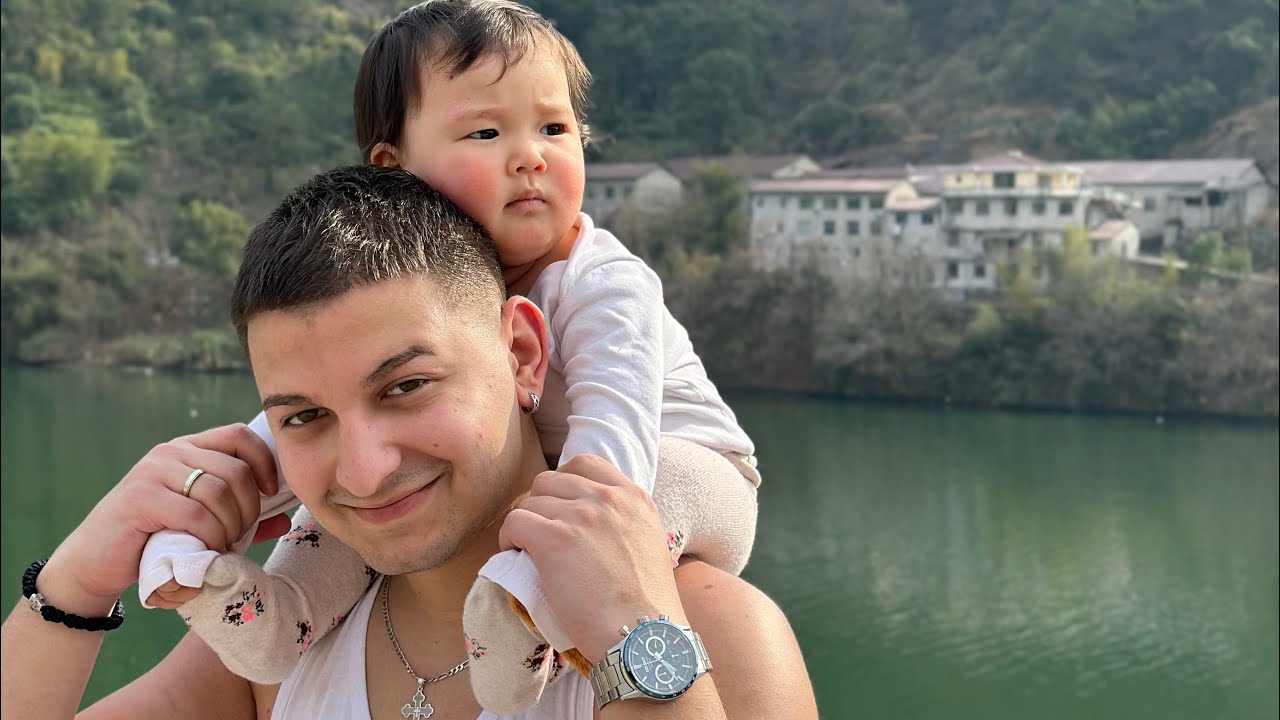 ODUSEVIO SE DEJAN KINA 🤭