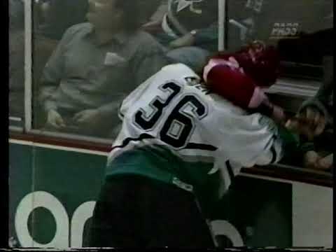 Darren McCarty vs Todd Ewen - Feb 3, 1995