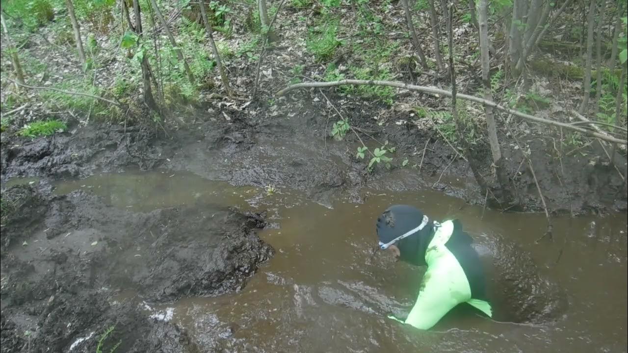 189 mud Lycra Suit in The Mud - YouTube