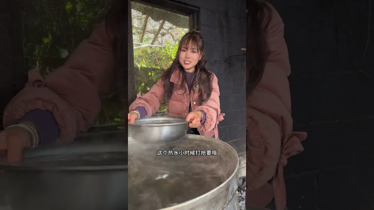 Today I made a banana briefcase. Paired with wine lees and pond horn fish it was simply de