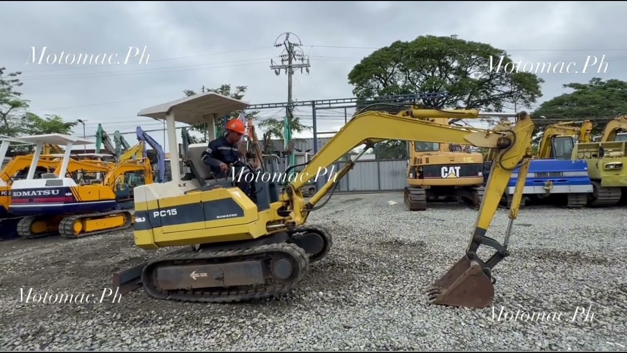 KOMATSU PC15-2 