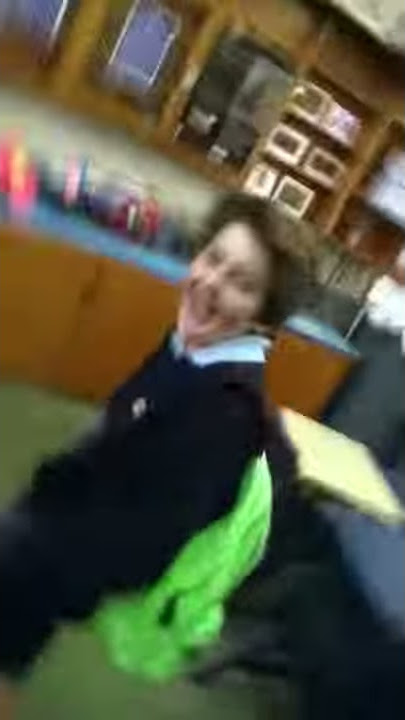 jesse picken his nose like a boss