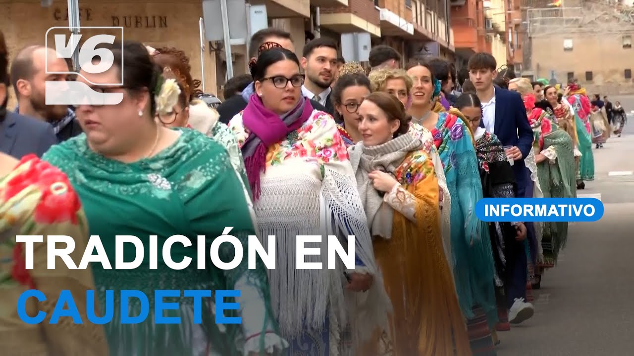 Los tradicionales Bailes del Niño de Caudete hacen las delicias un año más