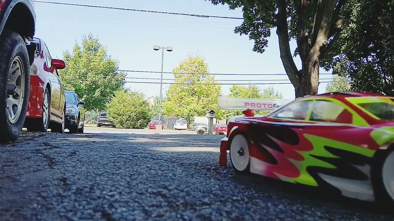 Tamiya TB02 (2002) w/silvercan