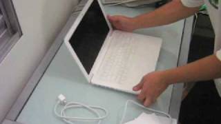 Apple MacBook White 2009 Unboxing