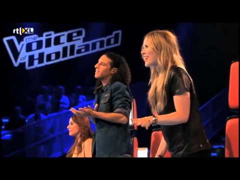 Julia v d Toorn live with two songs on The Voice sept 6 2013