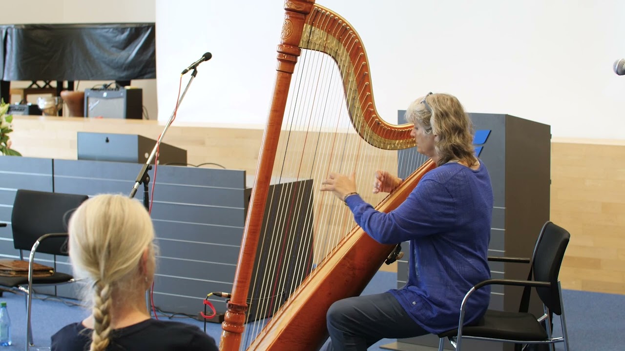 Dr. Klaus & Elke Esser - musikalische Einführung von Uschi Laar
