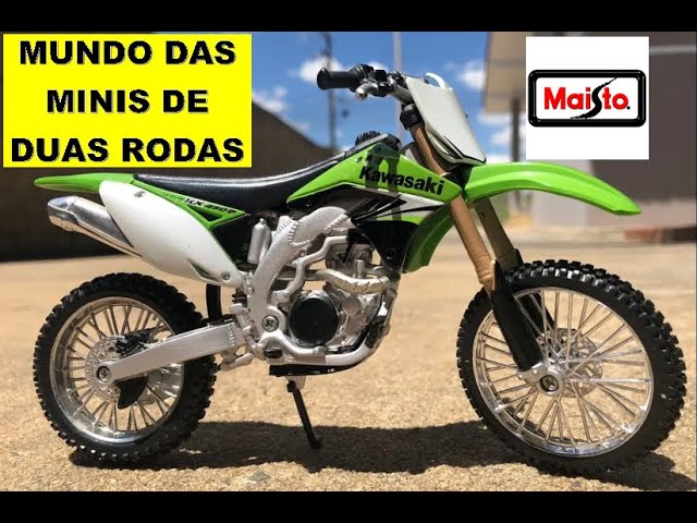 Moto de Ferro Trilha Miniatura Yamaha YZ 250 1:6 na Caixa New-Ray