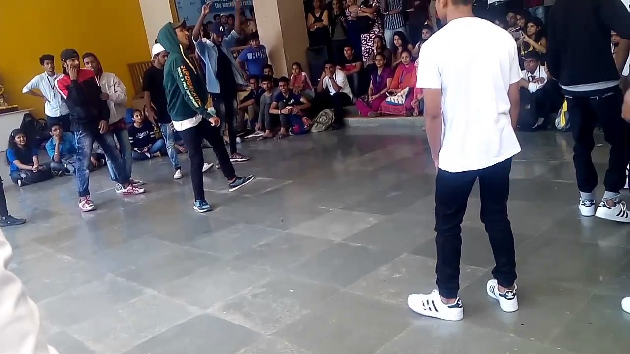 Dance Battle YouTube