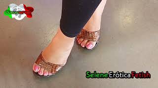 Esperando Las Compras Del Walmart