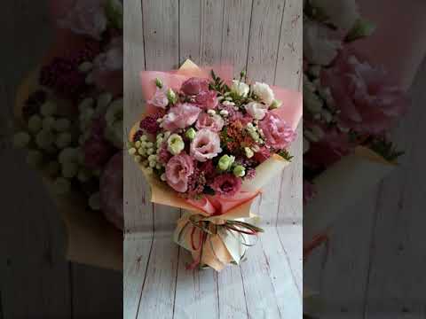 Video: What To Do A Florist In July