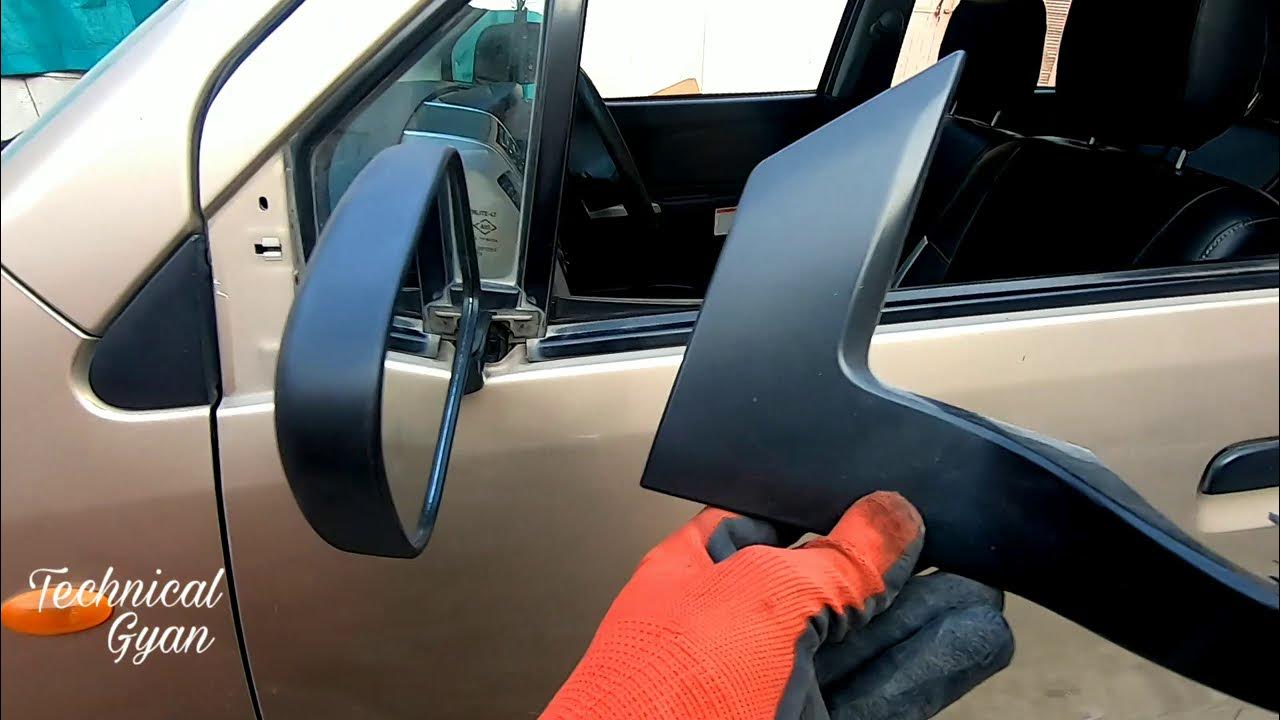Door Panel Open for Replacing Side Mirror Wagon R Side Mirror Change